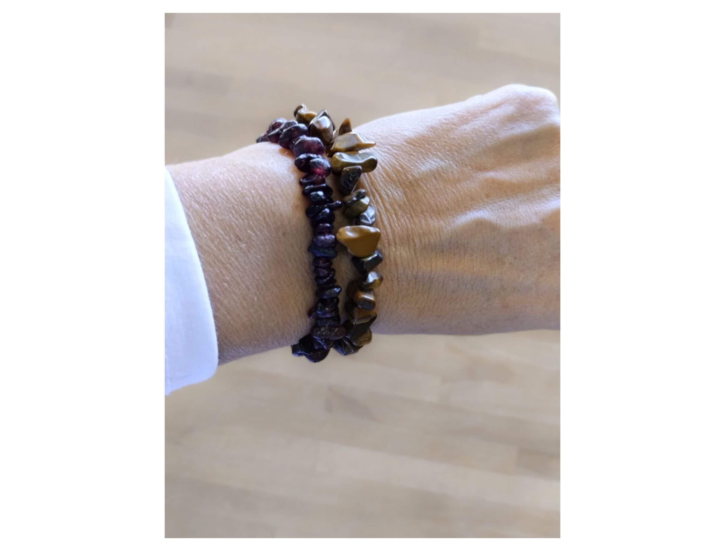Tiger-eye & blood garnet chip bracelets set